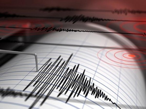 Kars'ta 4 büyüklüğünde deprem
