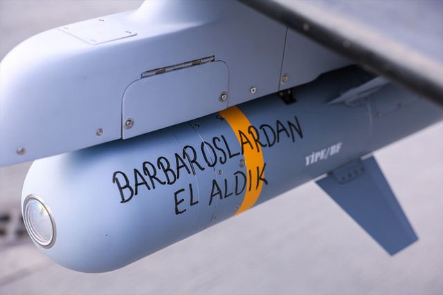 Bayraktar TB3 TCG Anadolu'da önemli bir aşamayı daha geride bıraktı - Resim: 0