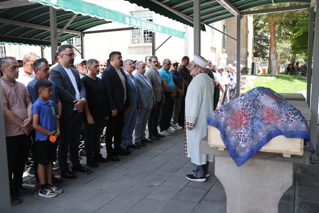 Kene bir can daha aldı! Kayseri'de 39 yaşındaki kadın kurtarılamadı - Resim: 0