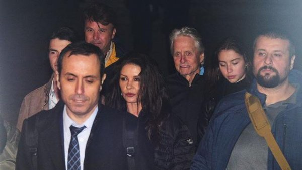 Demet Akalın’ın İngilizcesi