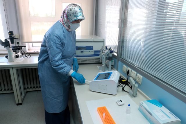 Türkiye’de koronavirüs testlerinin pozitif çıkma oranı yüzde 6 oldu