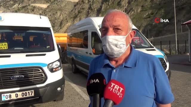 Korona virüs tedbirleri kapsamında dolmuşa binenler kayıt altına alınıyor