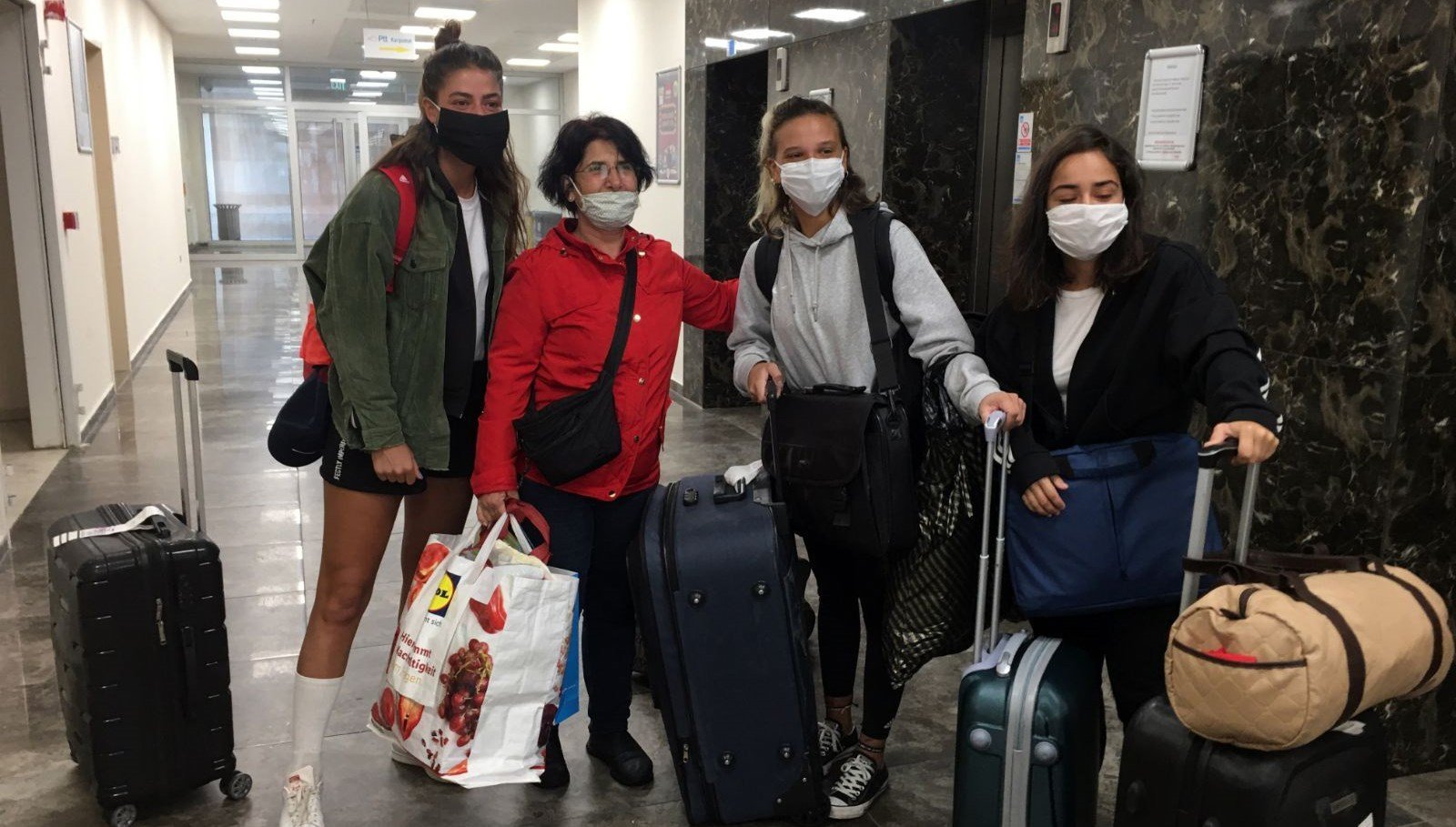 Survivor ekibi karantinadan çıktı